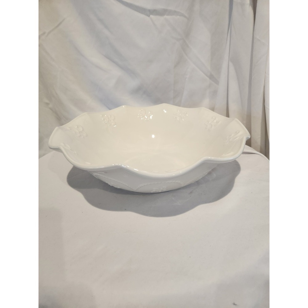 Princess House Marbella Scalloped Serving Bowl White Stoneware Large